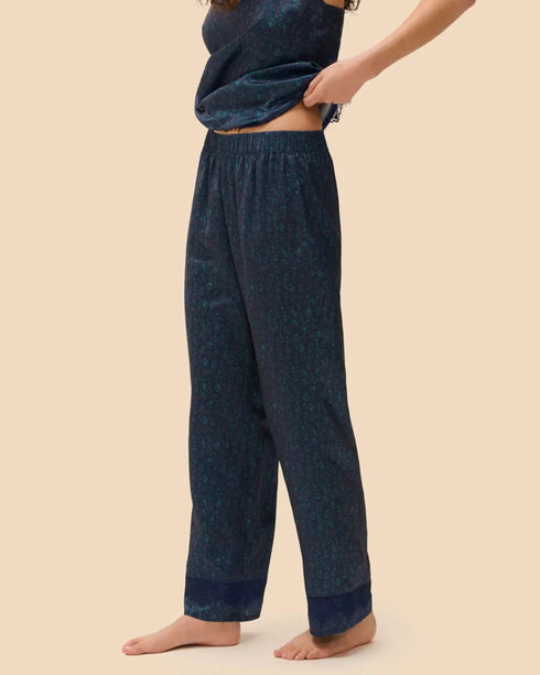 Hose Violett SATIN SECRETS SIMONE PÉRÈLE