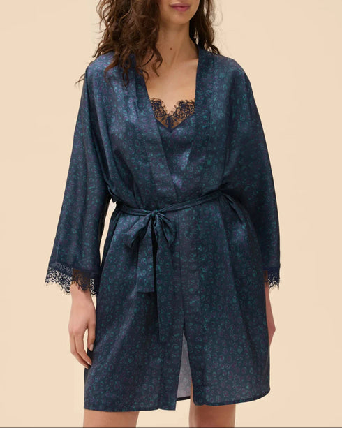 Kimono Violett SATIN SECRETS SIMONE PÉRÈLE
