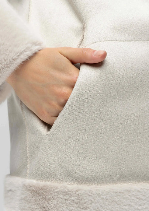 Wendbarer Eco-Kunstpelzmantel