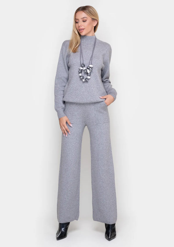 Weiche und bequemer Anzug aus Viskose Samange