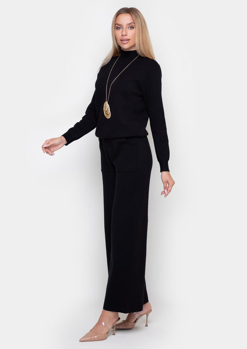 Der schwarze Viskoseanzug von Samange