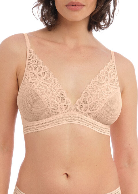 Wacoal Raffiné Frappe bralette made from exquisite stretch lace