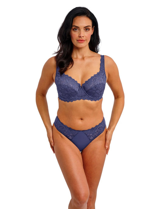 Wacoal Eglantine Dark Azure – Klassischer Bügel-BH aus Stretch-Spitze