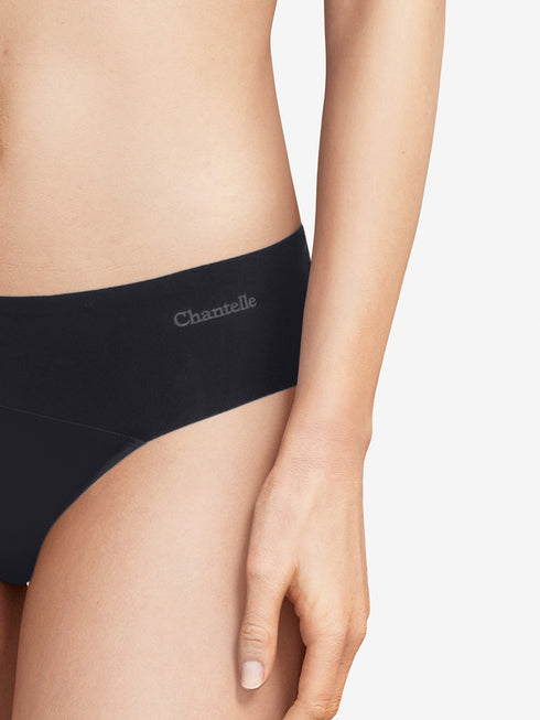 Chantelle Essentiall Schwarz Shorty