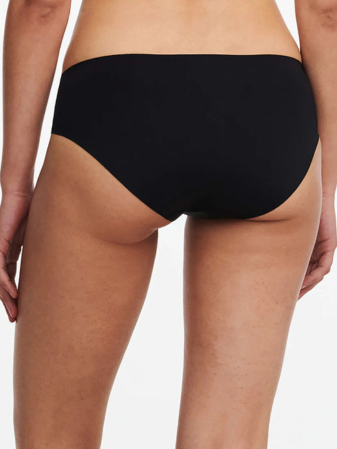 Chantelle Essentiall Schwarz Shorty